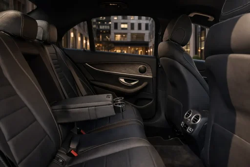 mercedes-eclass-interior
